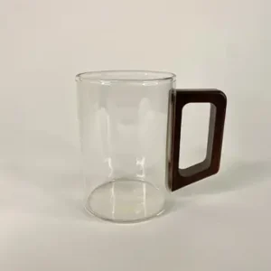 لیوان پیرکس دسته چوبی گرد