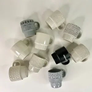 کوپ استندی طرح دار