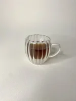 لیوان دوجداره دسته دار شیاردار