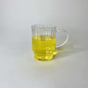 لیوان پیرکس شیاردار پایه دار