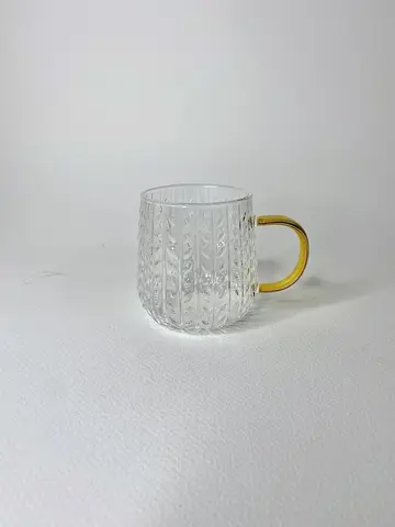 لیوان پیرکس گندمی دسته طلایی لیوان پیرکس گندمی دسته طلایی