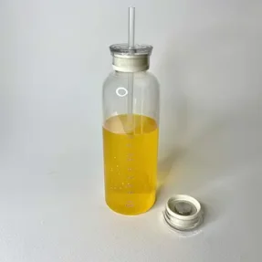 بطری آب مدرج نی دار