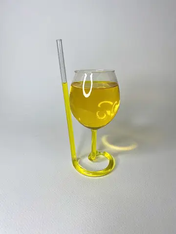 لیوان نی نوش پیرکس بلند لیوان نی نوش پیرکس بلند