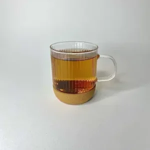 لیوان پیرکس زیر چوب پنبه شیاردار