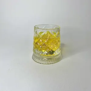 لیوان چرخشی پایه دار طرح لوزی