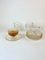 استکان دسته مرواردیدی طلایی زیردار