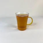 لیوان پیرکس لبه پهن شیاردار دسته طلایی