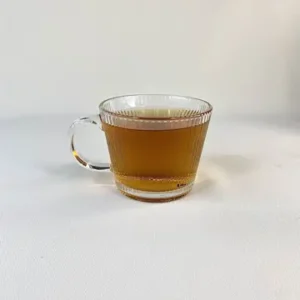 لیوان بلور با دسته شیاردار لبه باز 350 میل