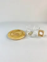 لیوان پیرکس با زیره بامبو طرح برگ 230 میل
